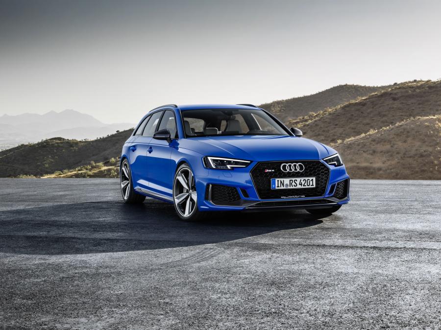  Audi RS4 Avant (B9) 2017 года  (WW) (фото 1 из 57)